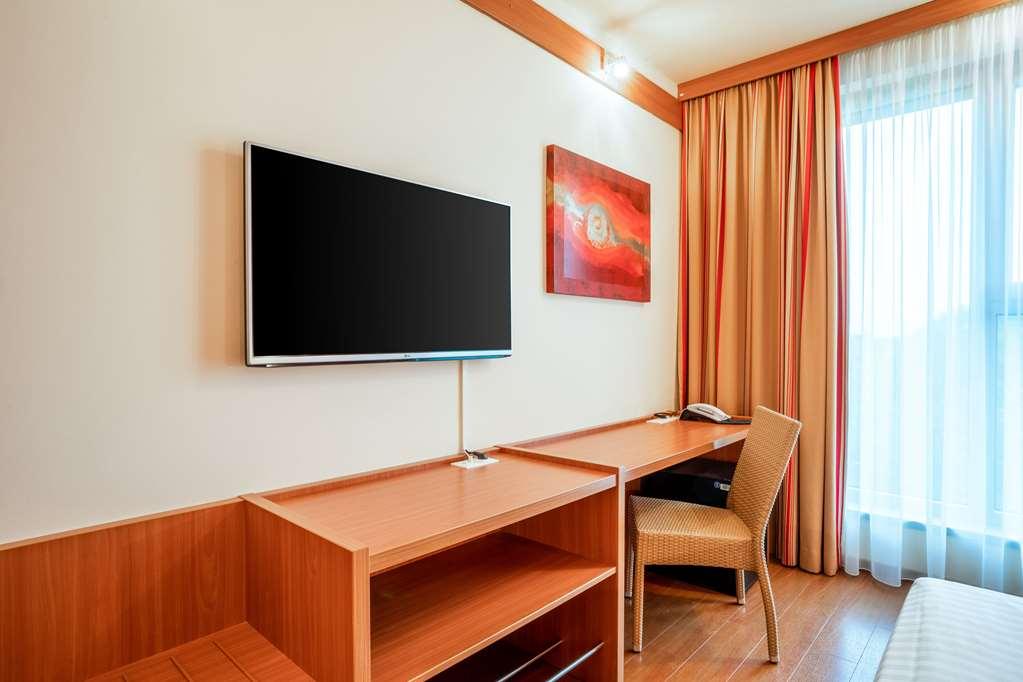 Plaza Premium Karlsruhe Hotel Phòng bức ảnh